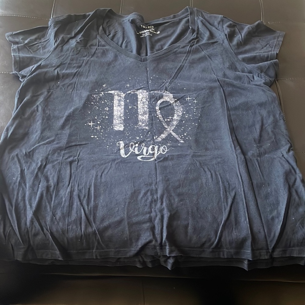 Women’s T-shirt